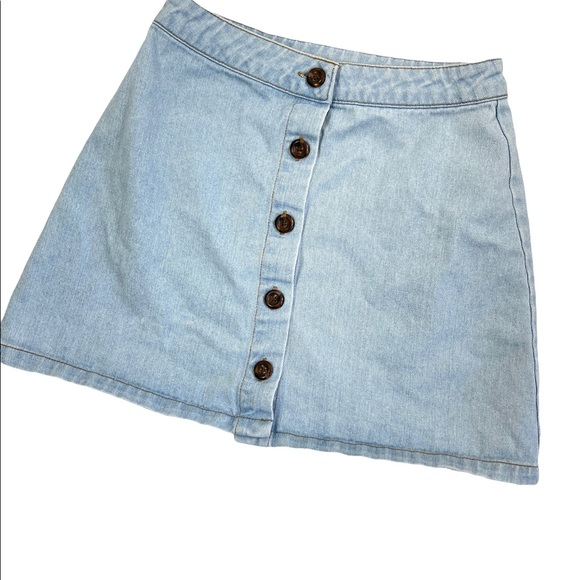 Forever 21 Denim Skirt - Picture 2 of 5